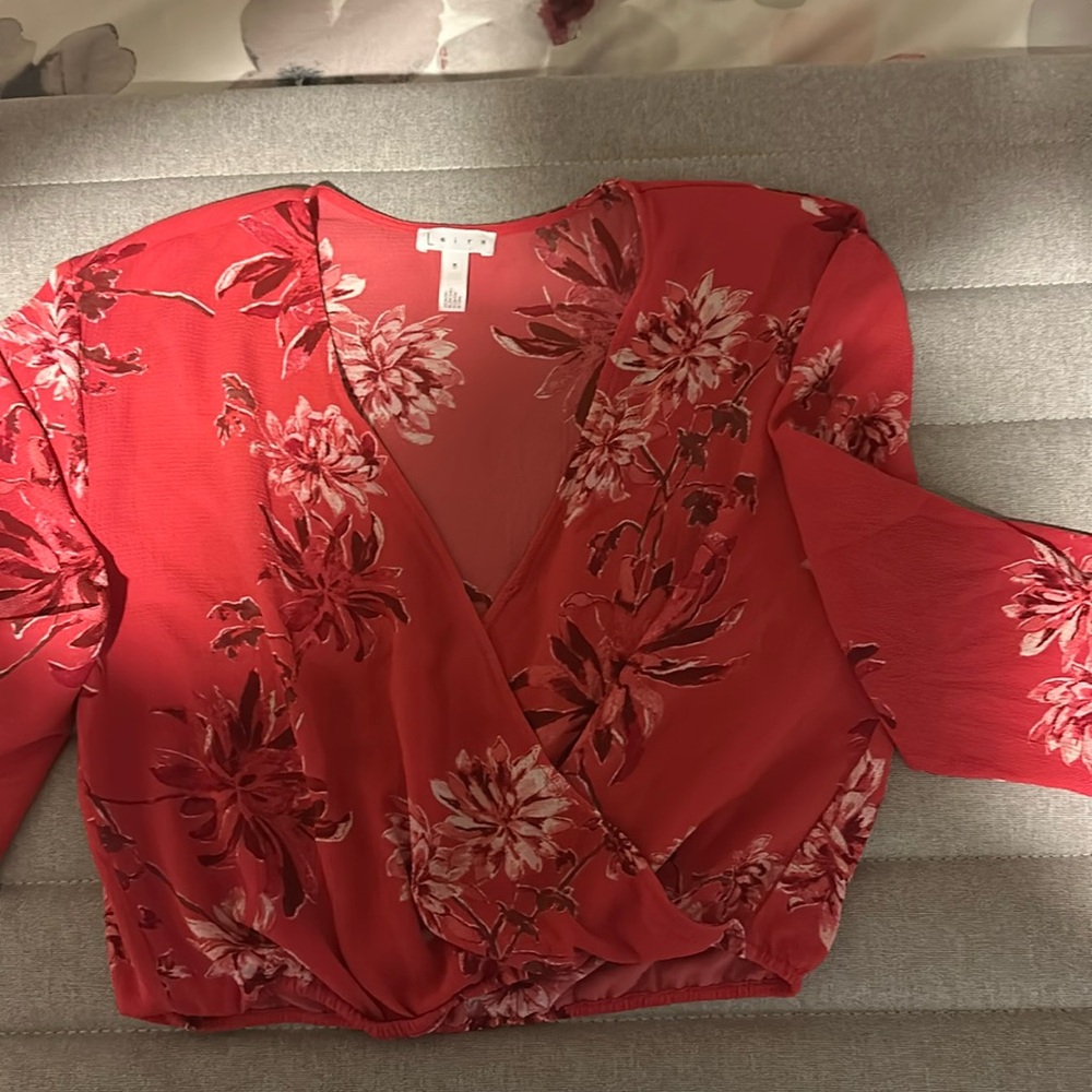 Women’s Floral Print Surplice Blouse